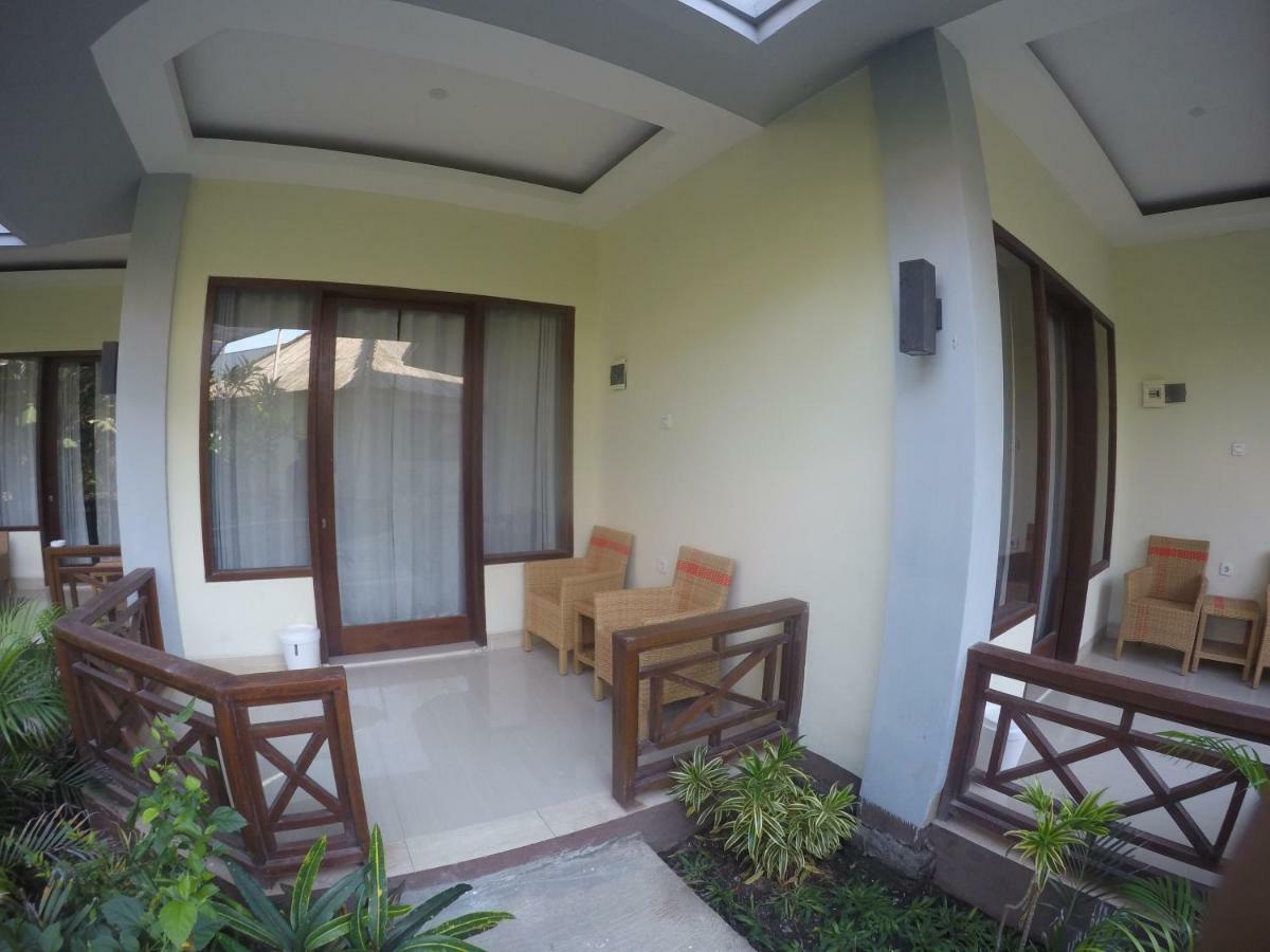 Coral Beach 2 Bungalow Gili Trawangan Esterno foto