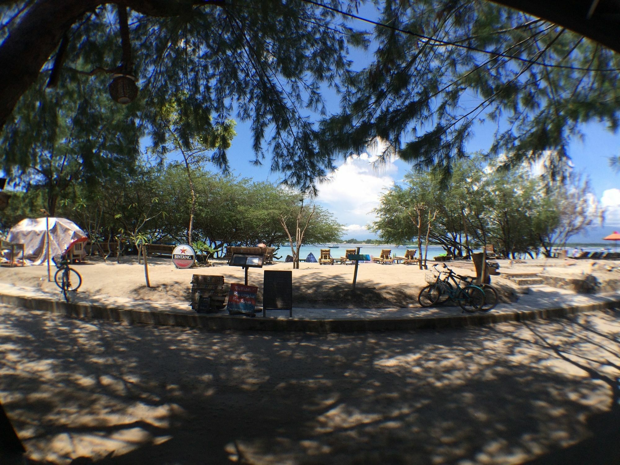 Coral Beach 2 Bungalow Gili Trawangan Esterno foto